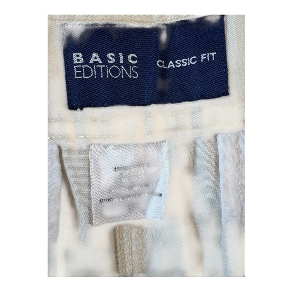 Basic Editions Classic Fit Women's Light Tan Shorts - Picture 4 of 4